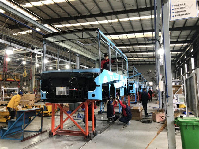 सार्वजनिक परिवहन के लिए 7 मीटर की लंबाई वाली इलेक्ट्रिक मिनी बस और 200 किमी की ड्राइविंग माइलेज और एलएचडी स्टीयरिंग