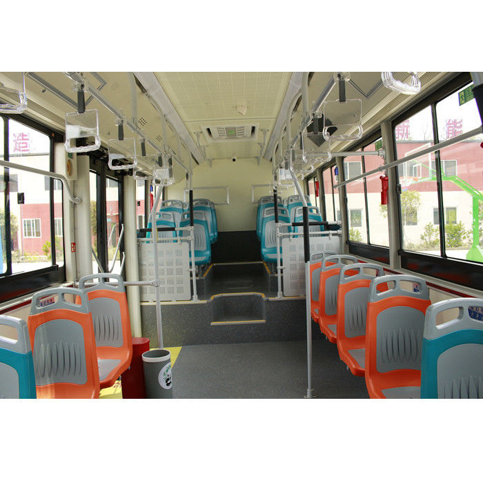 सार्वजनिक परिवहन के लिए 37 सीटों और यूरो 3 उत्सर्जन वाला 10.5 मीटर डीजल सिटी बस