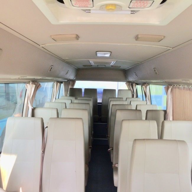 18 सीटों वाली इलेक्ट्रिक कोस्टर बस, 200 किमी क्रूजिंग रेंज और 89.7 kWh बैटरी के साथ, सार्वजनिक परिवहन के लिए