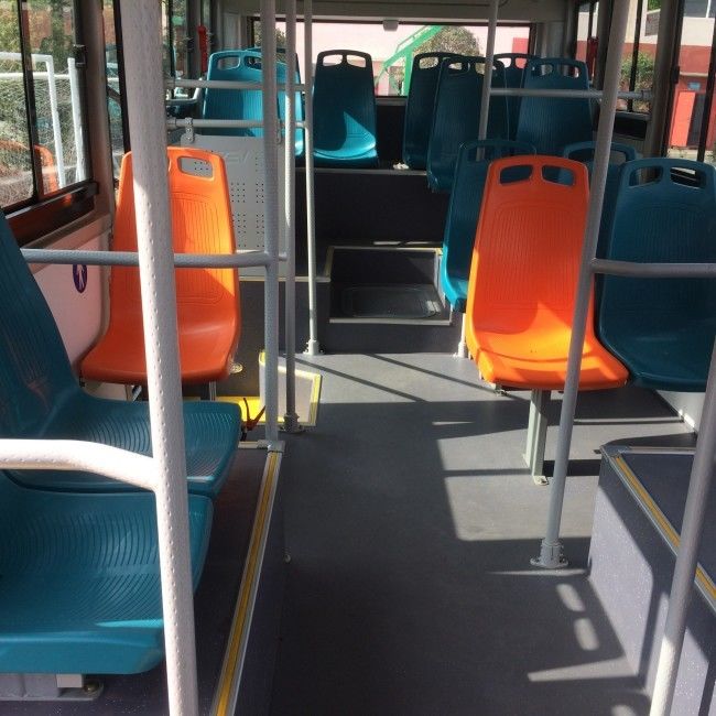 शहरी परिवहन के लिए रखरखाव मुक्त बैटरी अनुकूलित रंगों और 69 किमी/घंटे की अधिकतम गति के साथ इलेक्ट्रिक मिनी बस