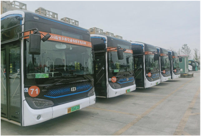 12 मीटर कम प्रवेश शुद्ध इलेक्ट्रिक बस ईबस 46 सीटों के साथ 220 किमी से अधिक की दूरी पर